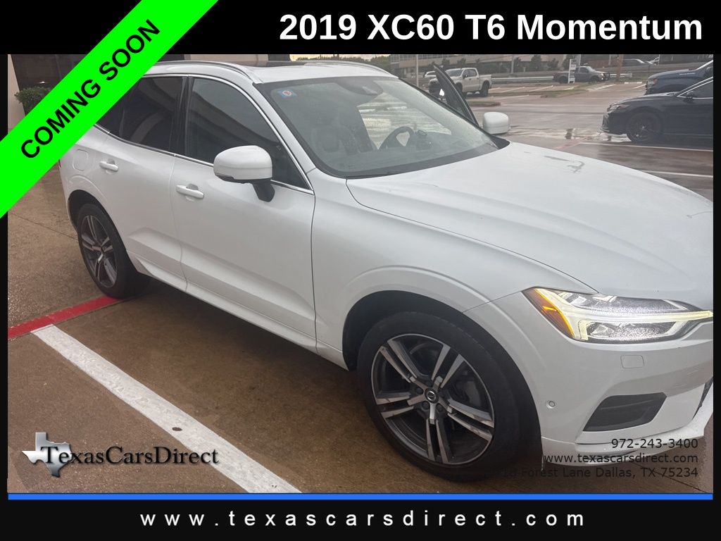 2019 Volvo XC60 T6 Momentum AWD's photo