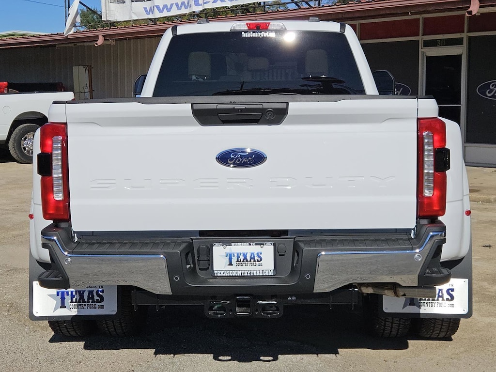 New 2026 Ford F-350 Truck Crew Cab