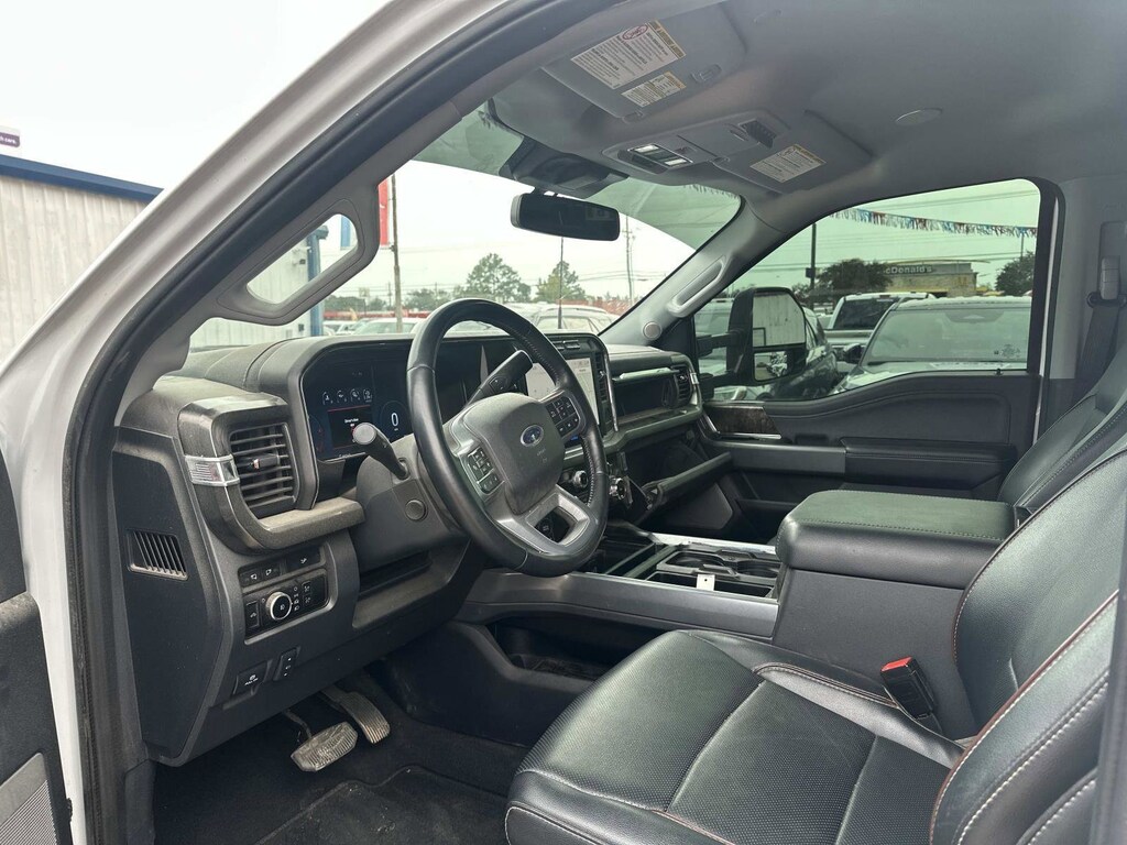 Used 2024 Ford Super Duty F-350 DRW LARIAT Truck Crew Cab