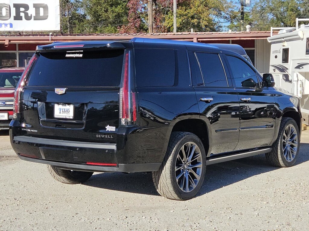 Used 2020 Cadillac Escalade Premium Luxury SUV