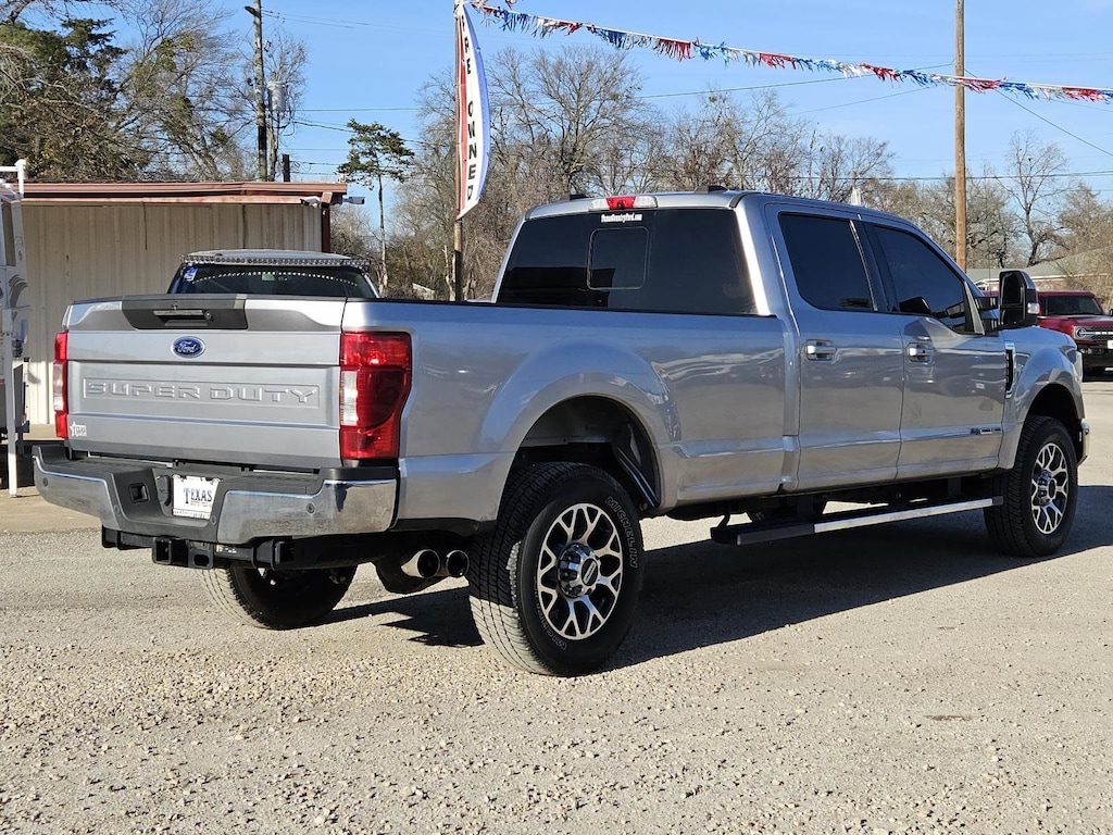 Used 2021 Ford Super Duty F-350 SRW LARIAT Truck Crew Cab
