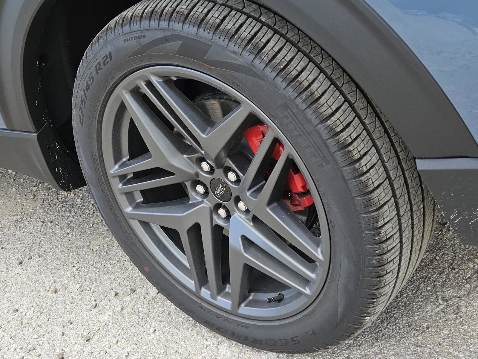 2025 Ford Explorer ST-Line - Photo 6