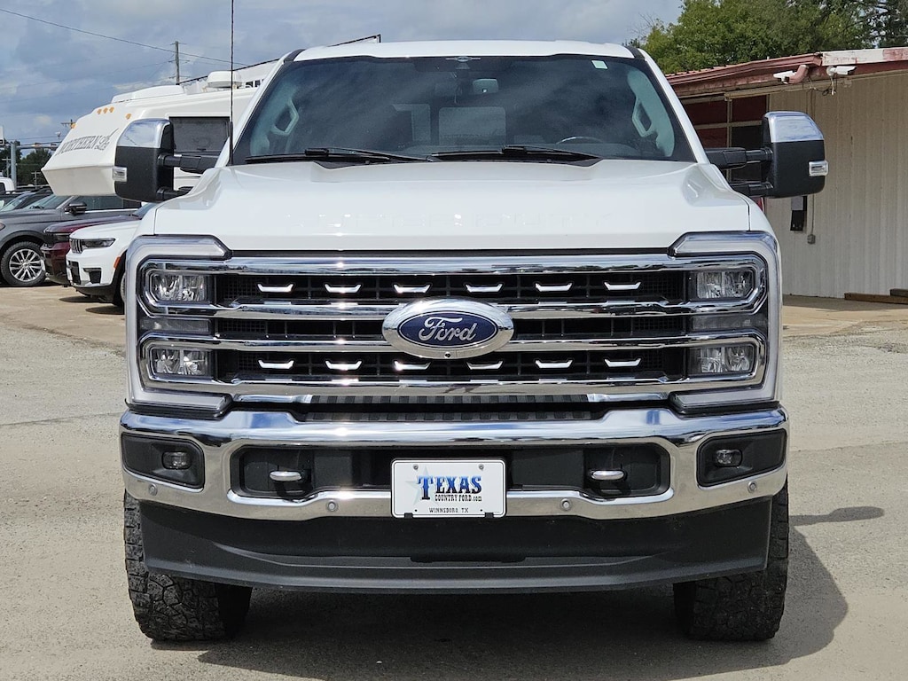 Used 2023 Ford Super Duty F-250 SRW LARIAT Truck Crew Cab
