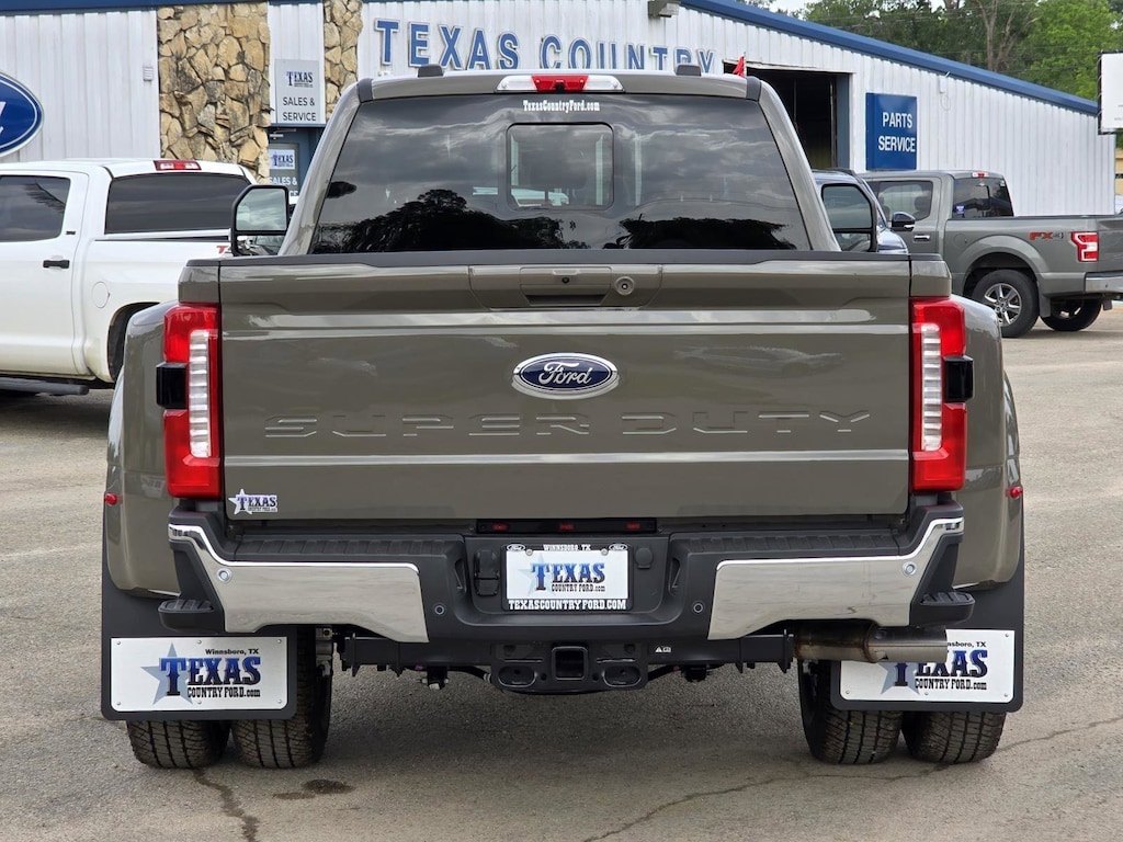 New 2026 Ford F-350 Truck Crew Cab