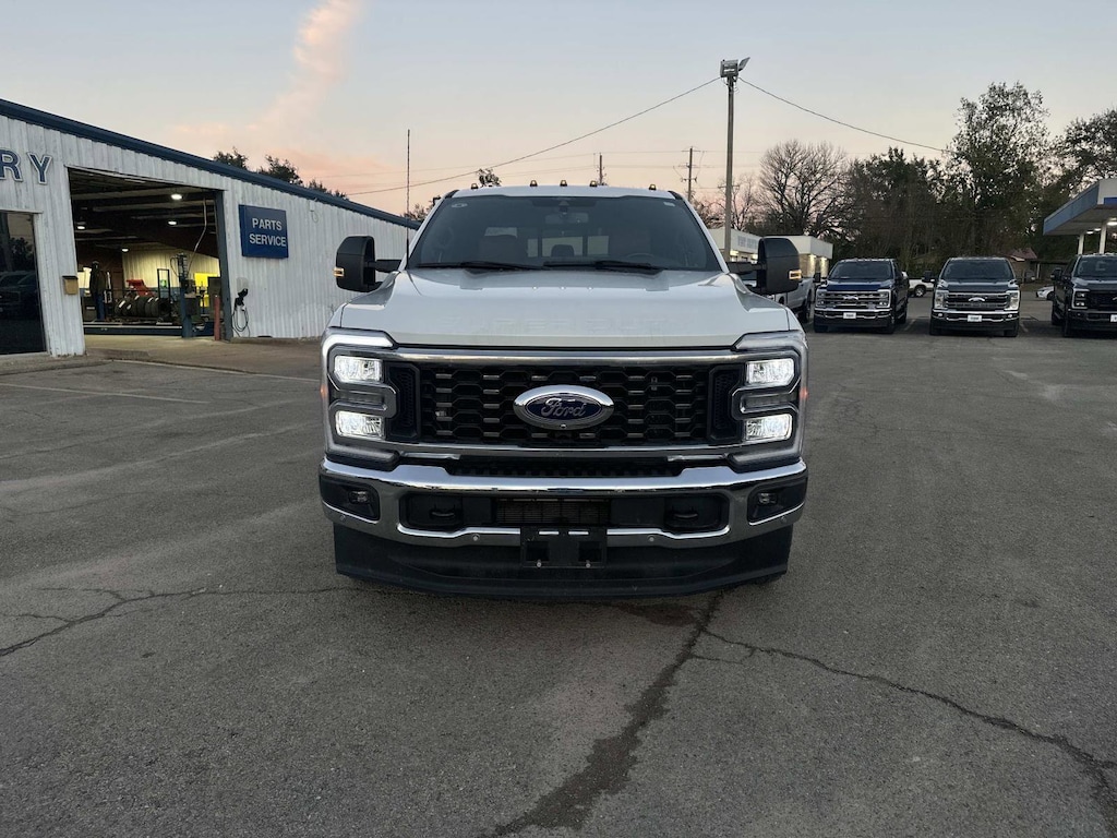 Used 2024 Ford Super Duty F-350 DRW LARIAT Truck Crew Cab