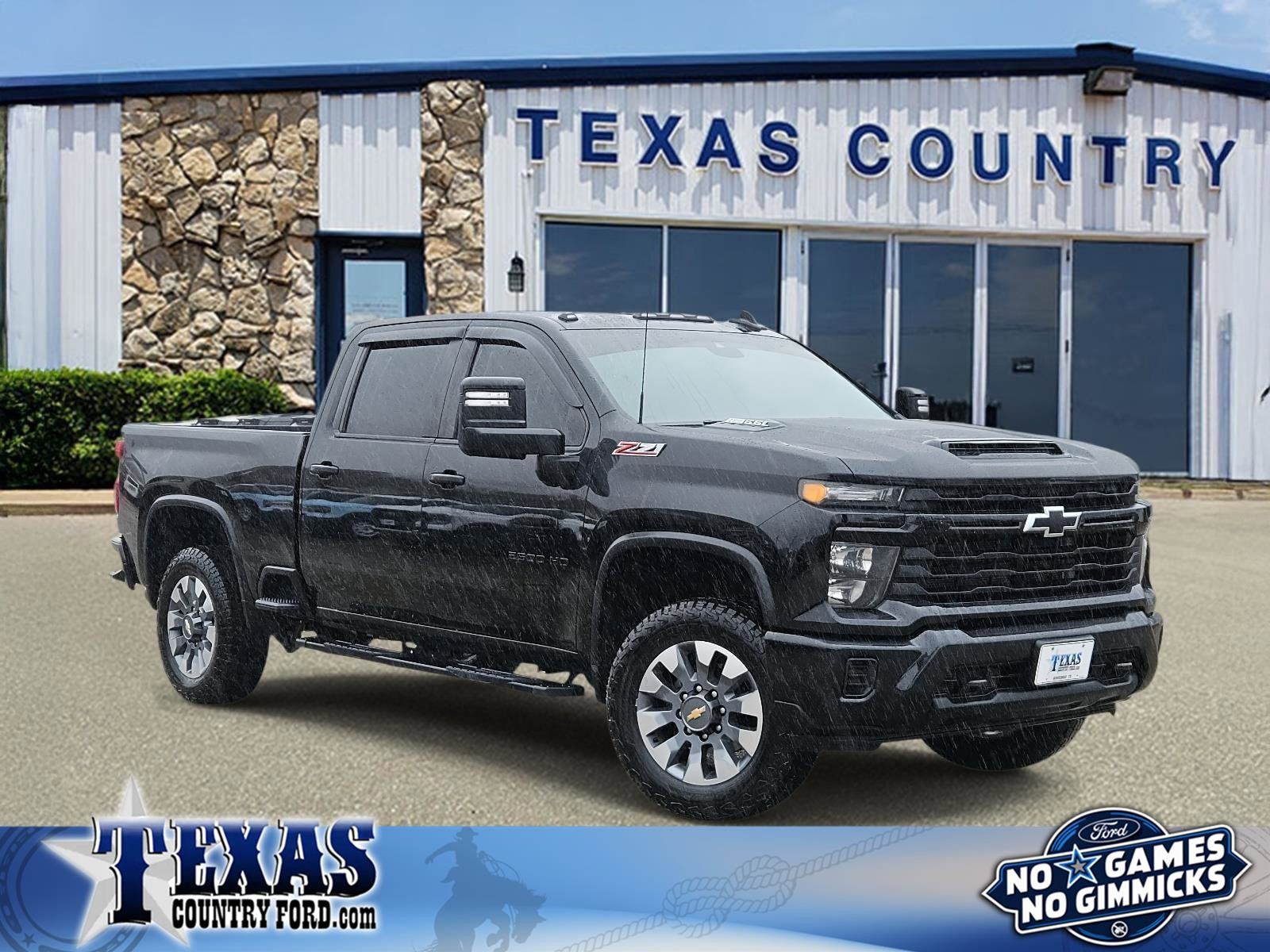 2024 Chevrolet Silverado 2500HD Custom's photo