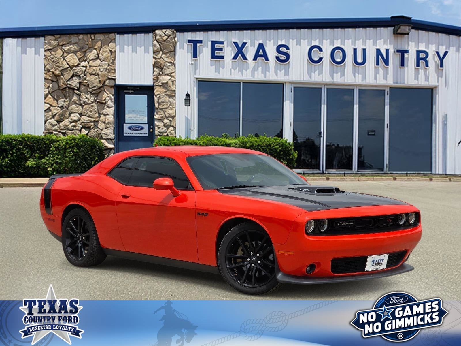 2021 Dodge Challenger R/T's photo
