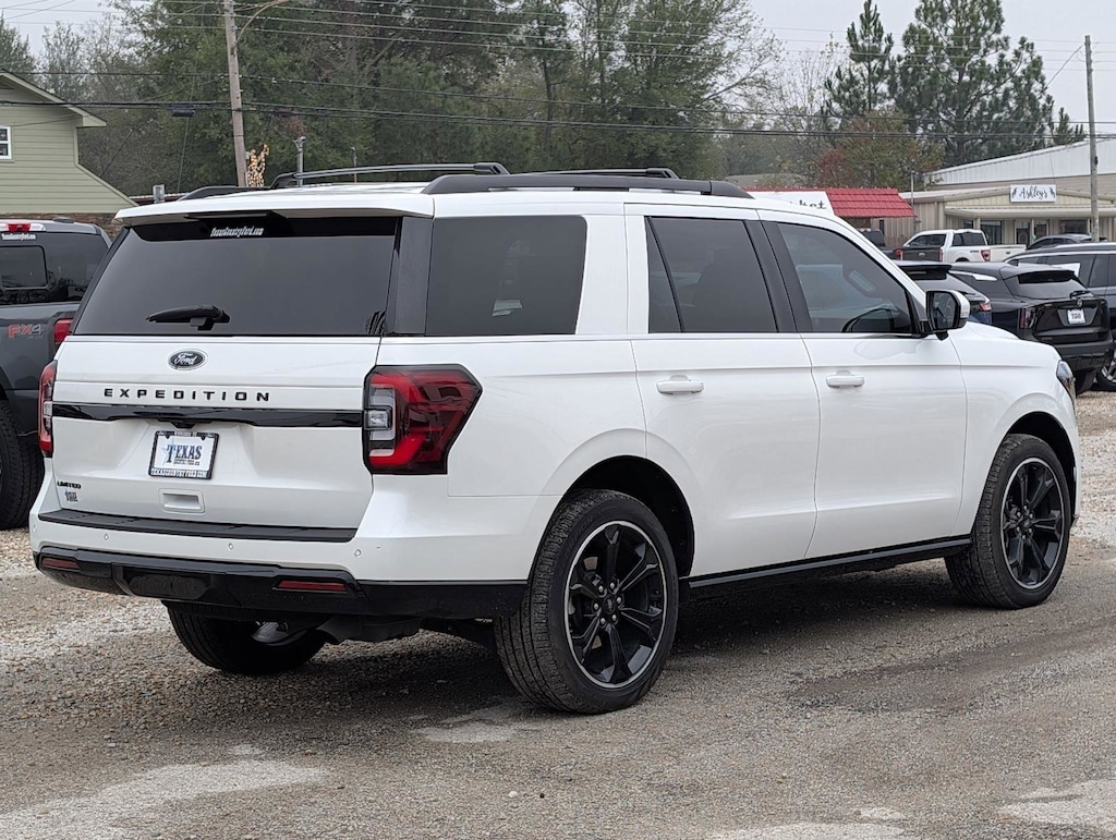 Used 2024 Ford Expedition Limited SUV