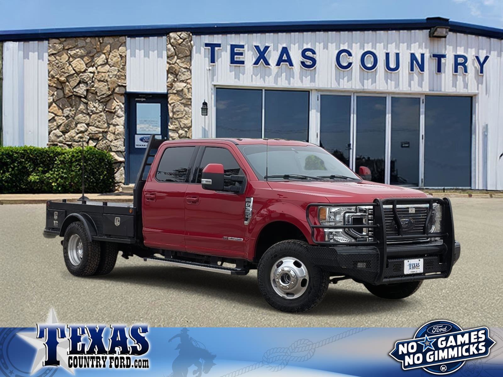 2022 Ford F-350 Super Duty Lariat's photo