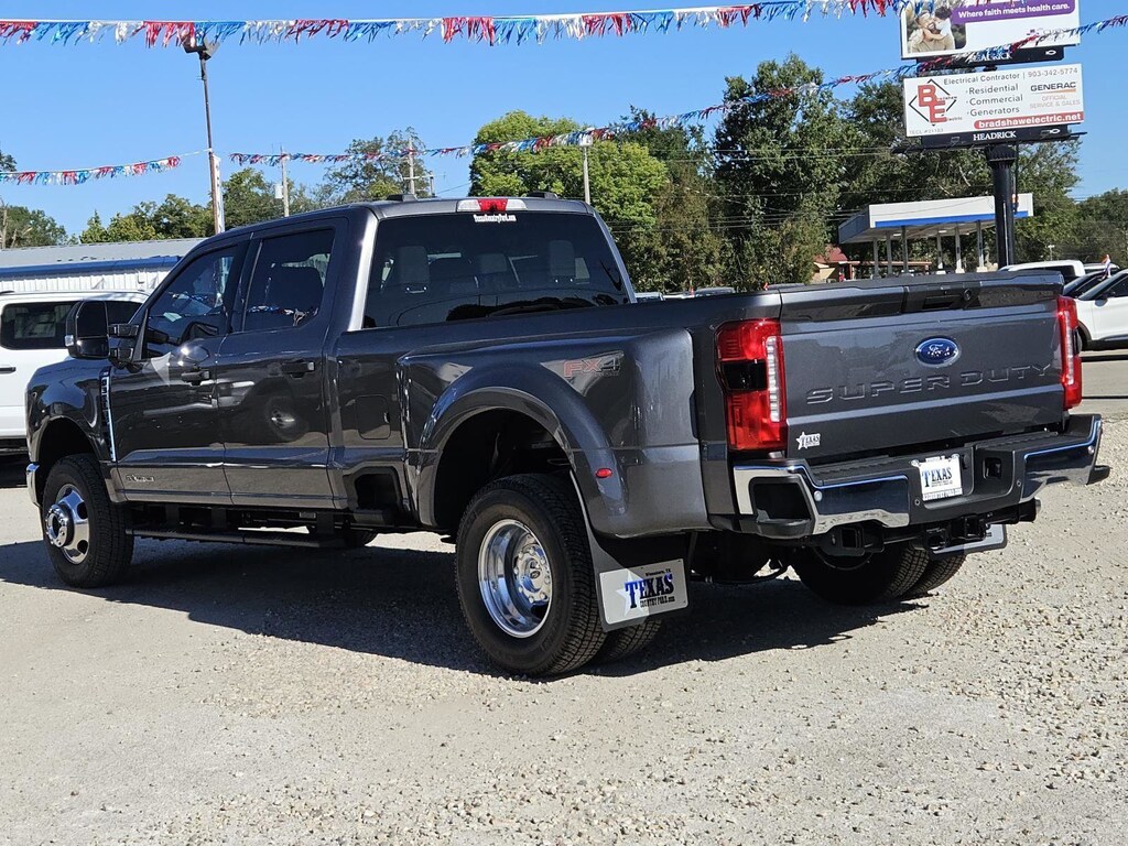 New 2026 Ford F-350 Truck Crew Cab