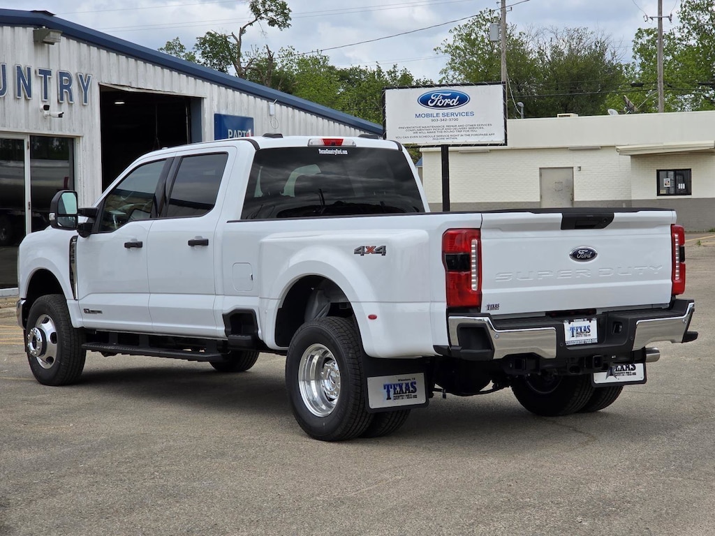 New 2026 Ford F-350 Truck Crew Cab