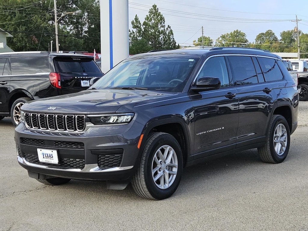 Used 2024 Jeep Grand Cherokee L Laredo SUV
