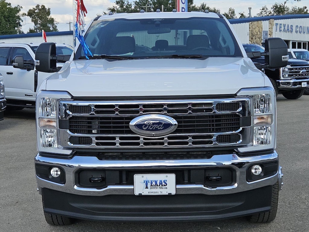 New 2026 Ford F-350 Truck Crew Cab