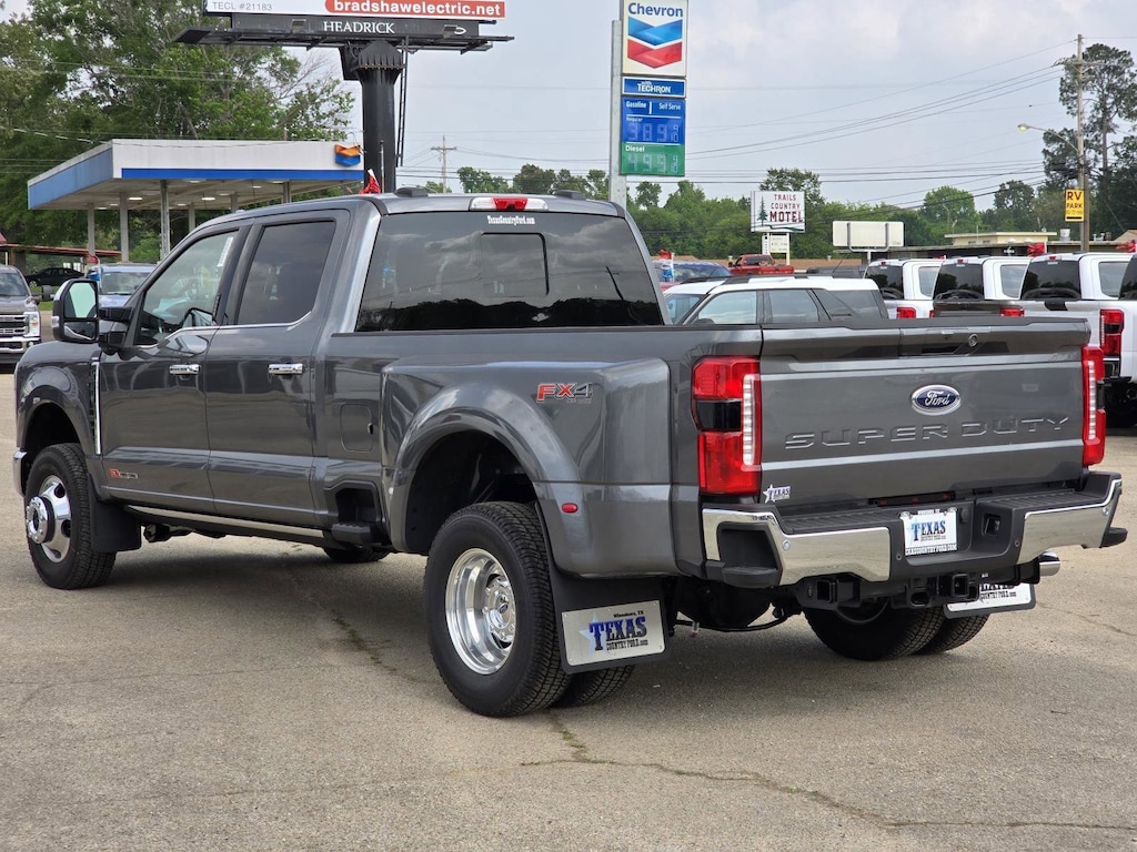 New 2026 Ford F-350 Truck Crew Cab