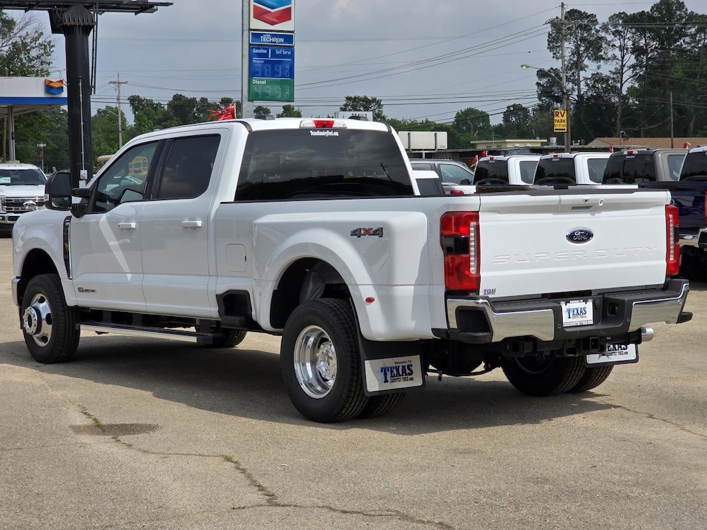 New 2026 Ford F-350 Truck Crew Cab