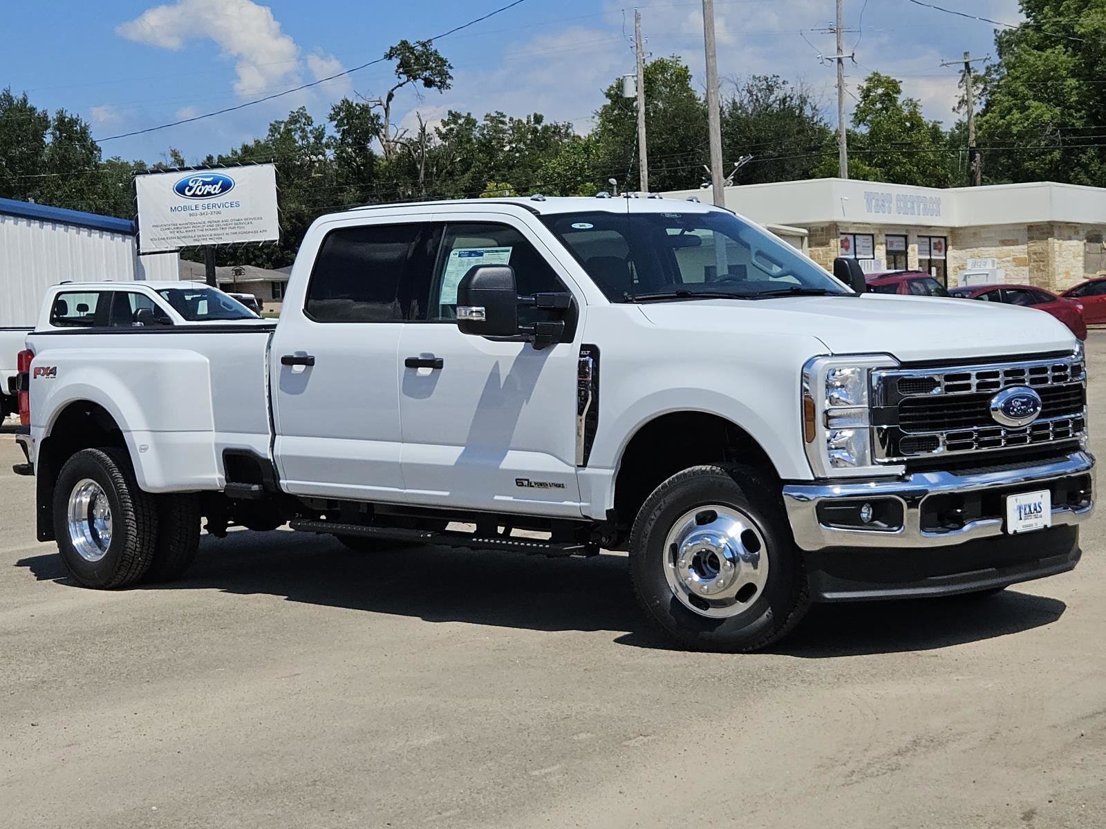 2026 Ford F-350 Truck Crew Cab 