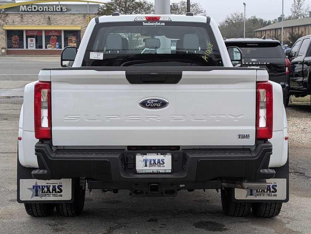 New 2026 Ford F-350 Truck Crew Cab
