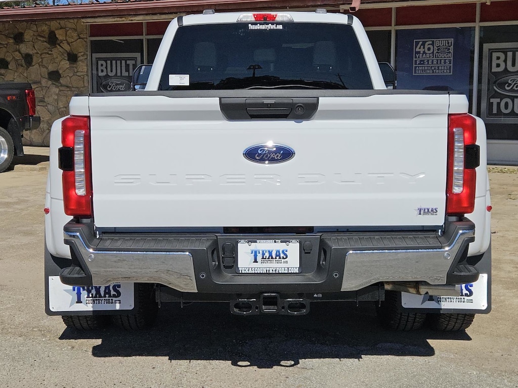 New 2026 Ford F-350 Truck Crew Cab