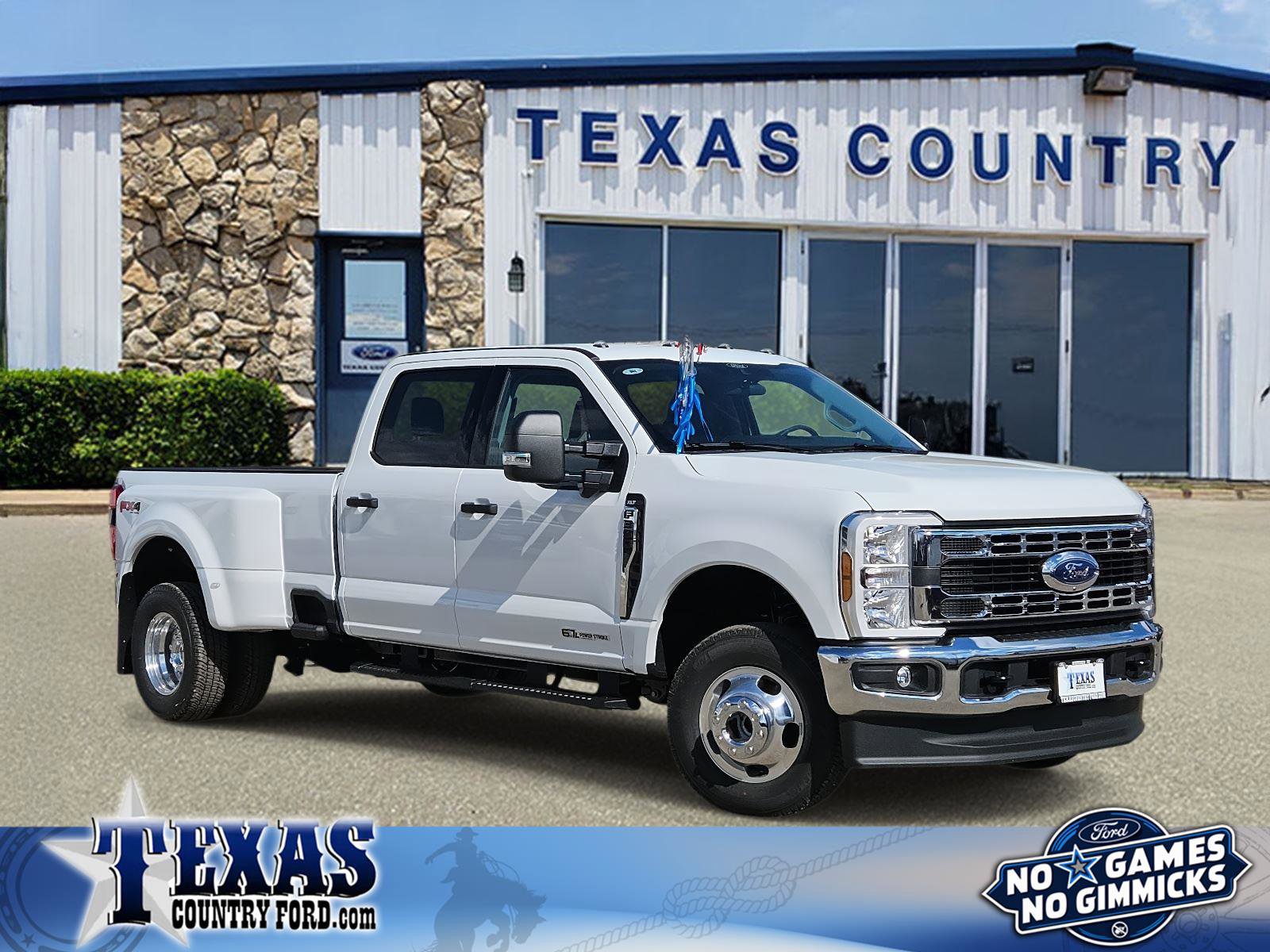 2026 Ford F-350 Truck Crew Cab  2026 Ford F-350 Truck Crew Cab