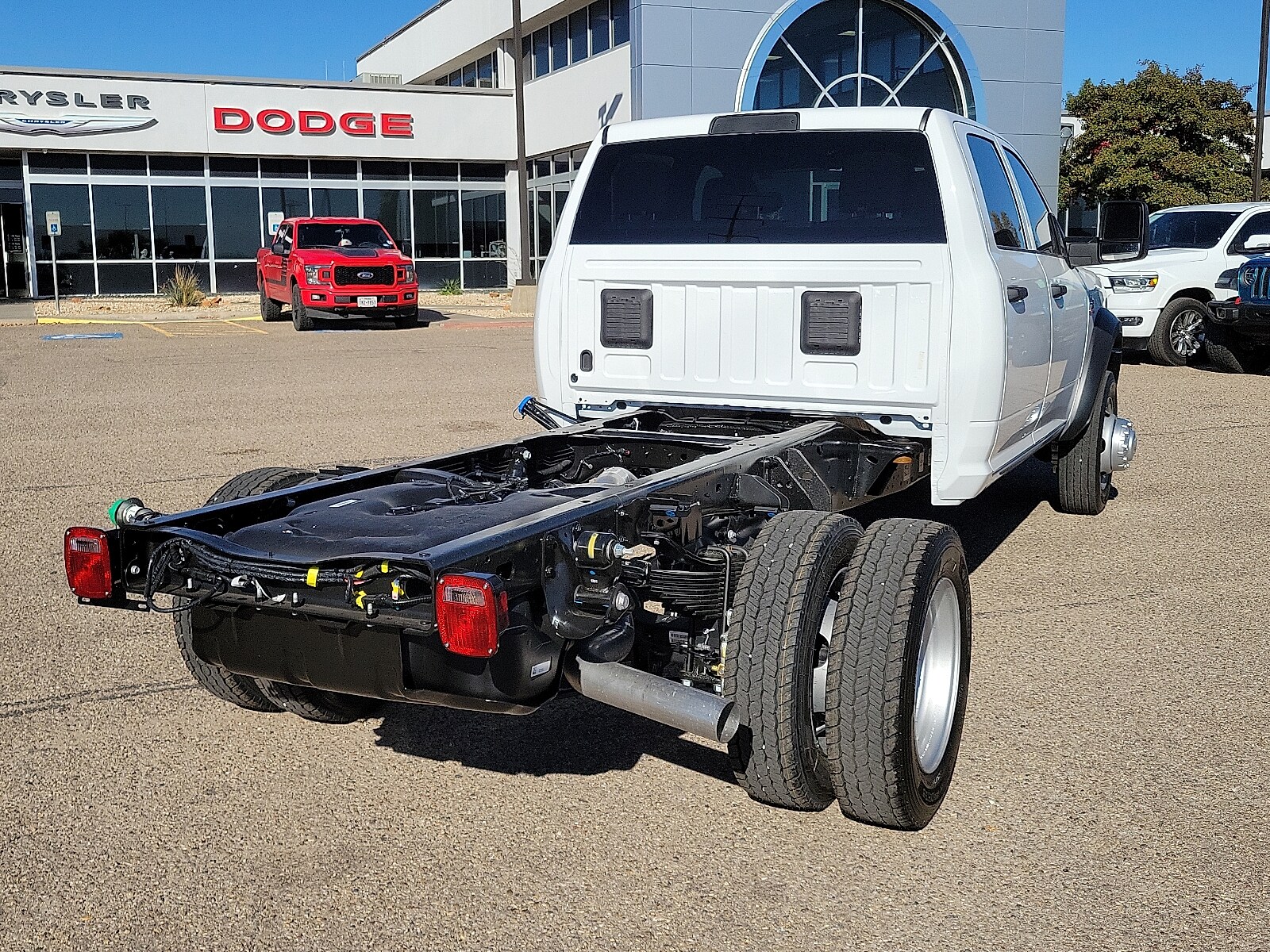 2026 Ram 4500 Tradesman photo 3