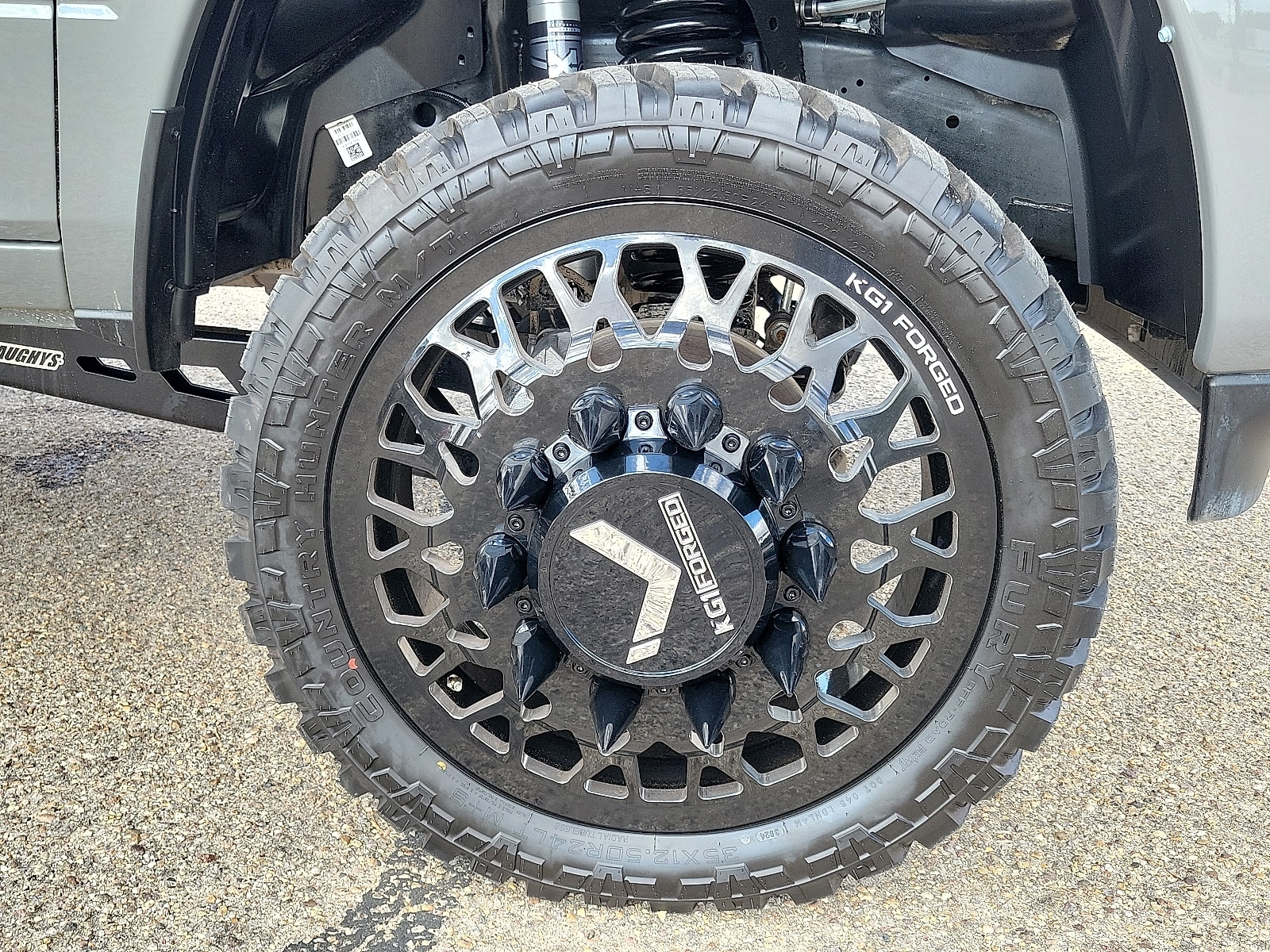 2026 RAM 3500 Laramie - Photo 7