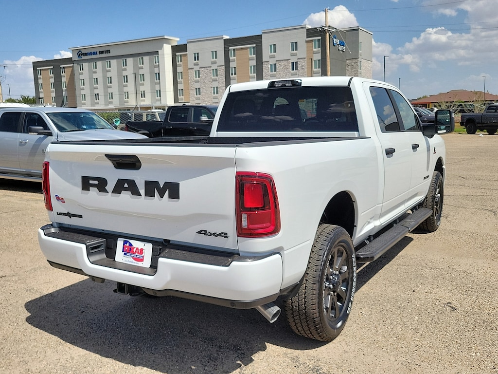 New 2026 Ram 2500 LONE STAR CREW CAB 4X4 6'4 BOX Pickup