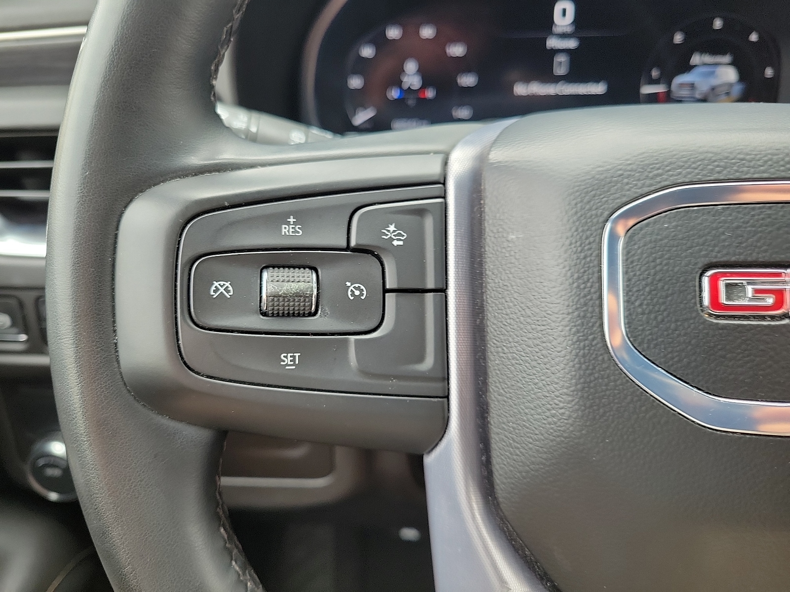 2024 GMC Yukon SLT - Photo 20