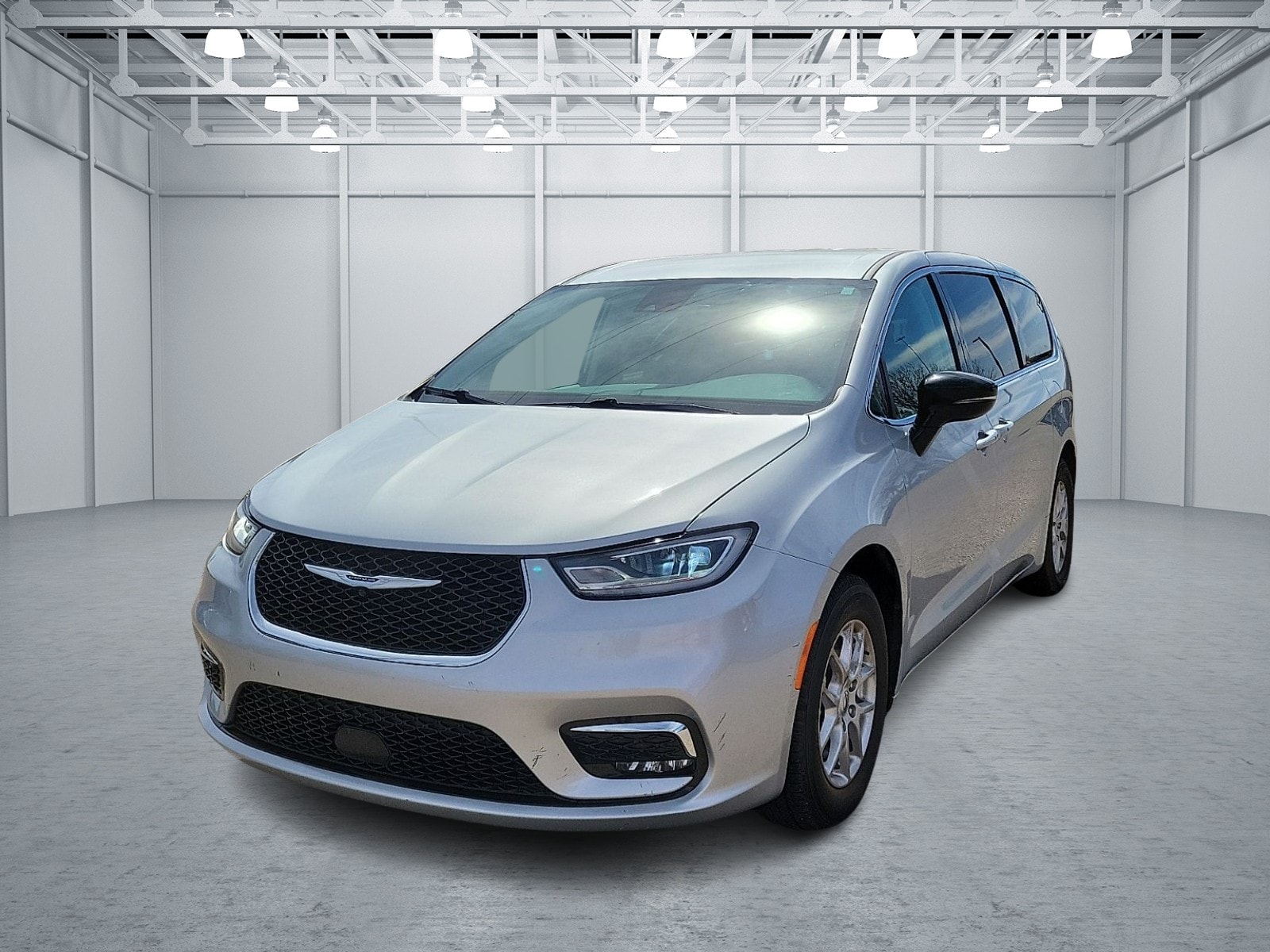 2024 Chrysler Pacifica Van Passenger Van 