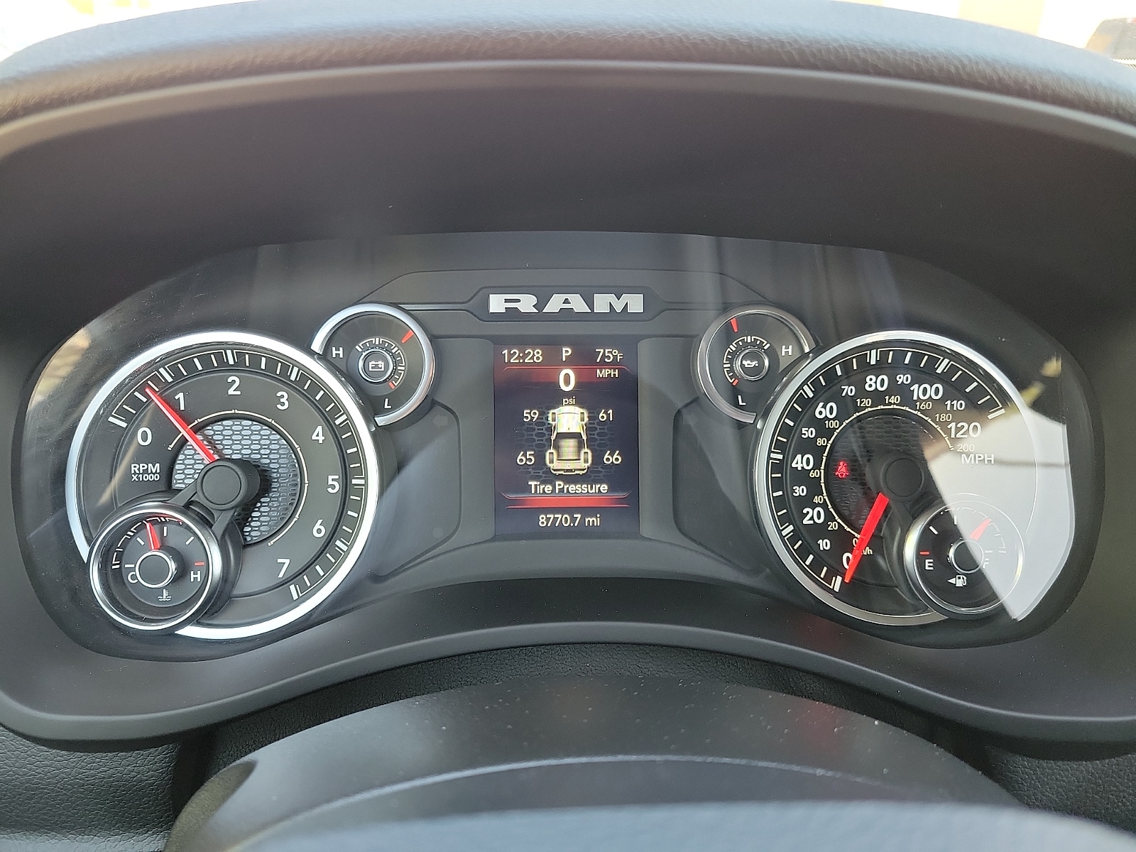 2024 RAM Ram 2500 Pickup Big Horn - Photo 16