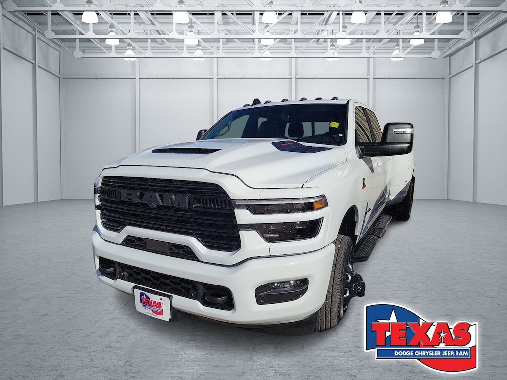 New 2026 Ram 3500 LARAMIE CREW CAB 4X4 8' BOX Pickup