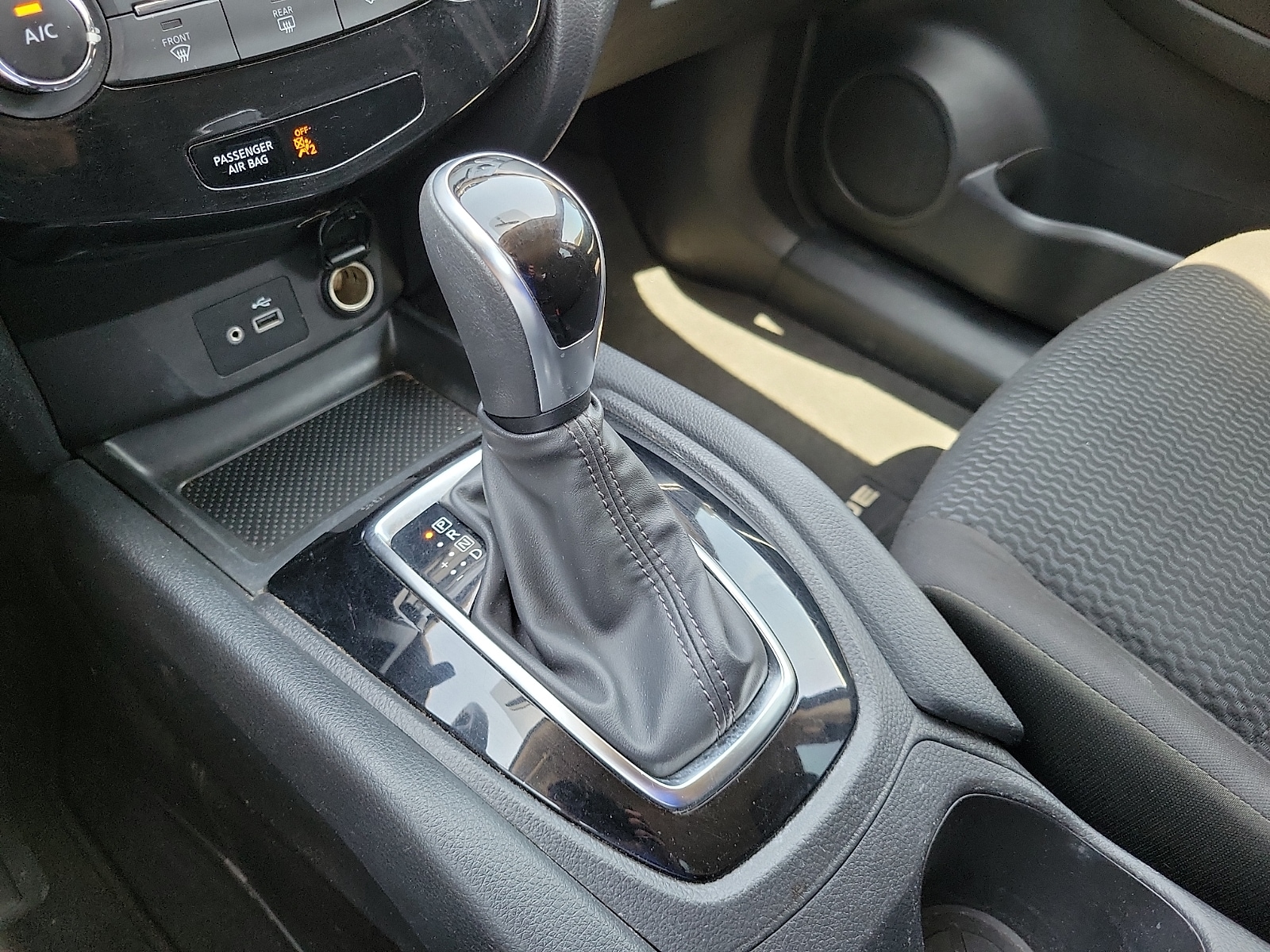 2019 Nissan Rogue Sport S - Photo 18
