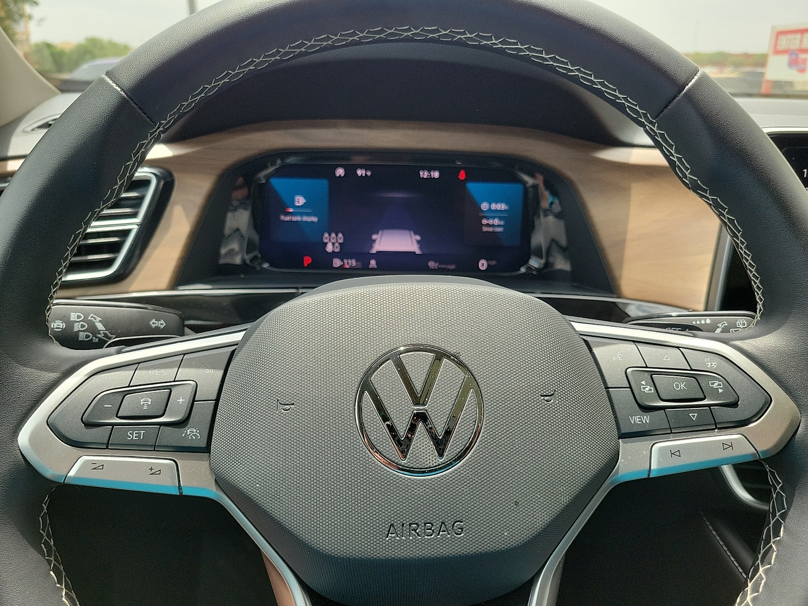2026 Volkswagen Atlas SE w/Tech - Photo 17