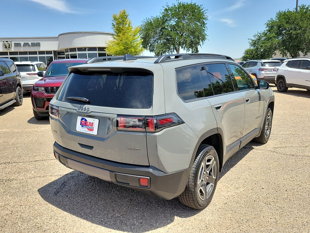New 2026 Jeep Cherokee LAREDO 4X4 Sport Utility