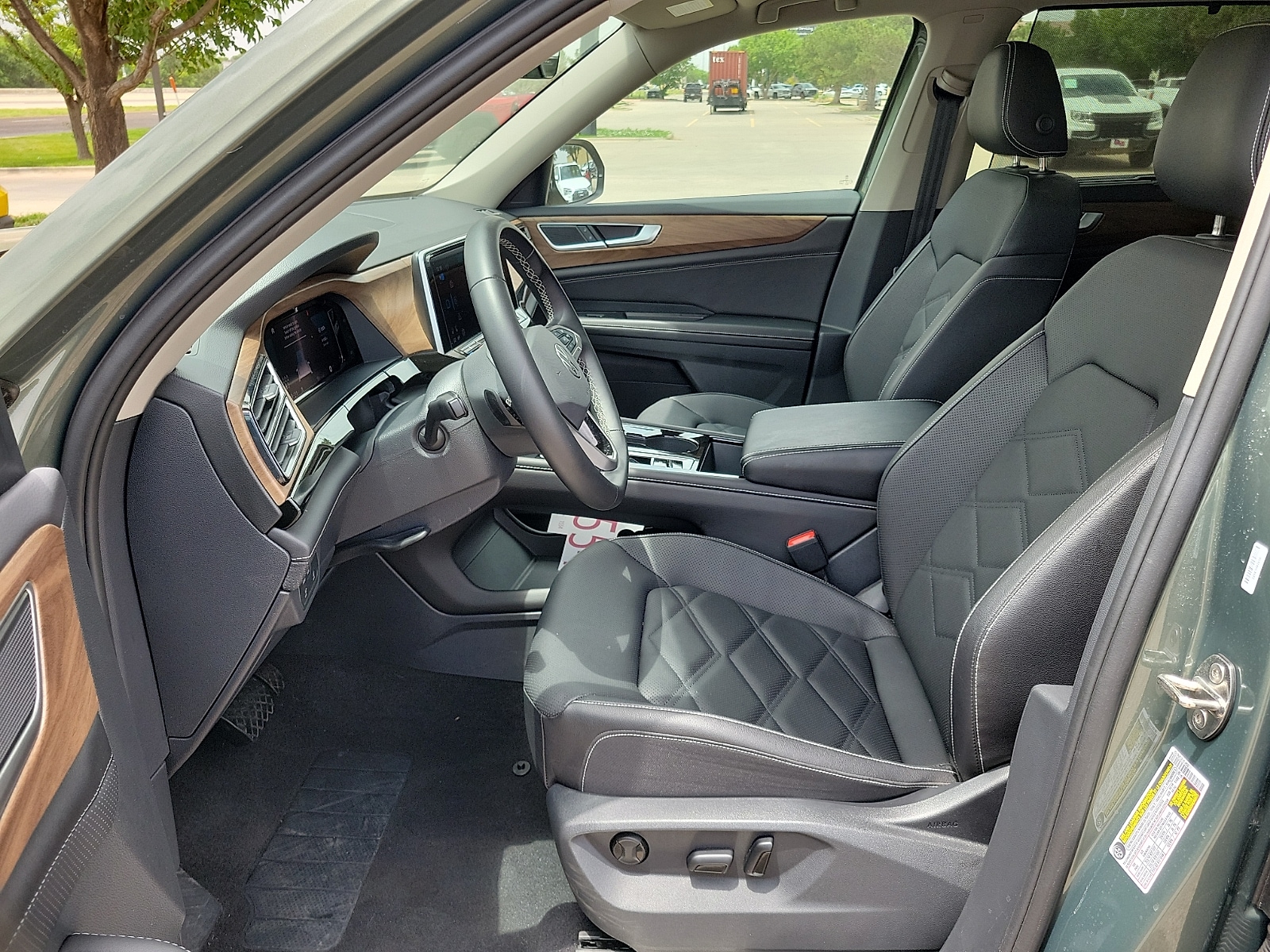 2026 Volkswagen Atlas SE w/Tech - Photo 12