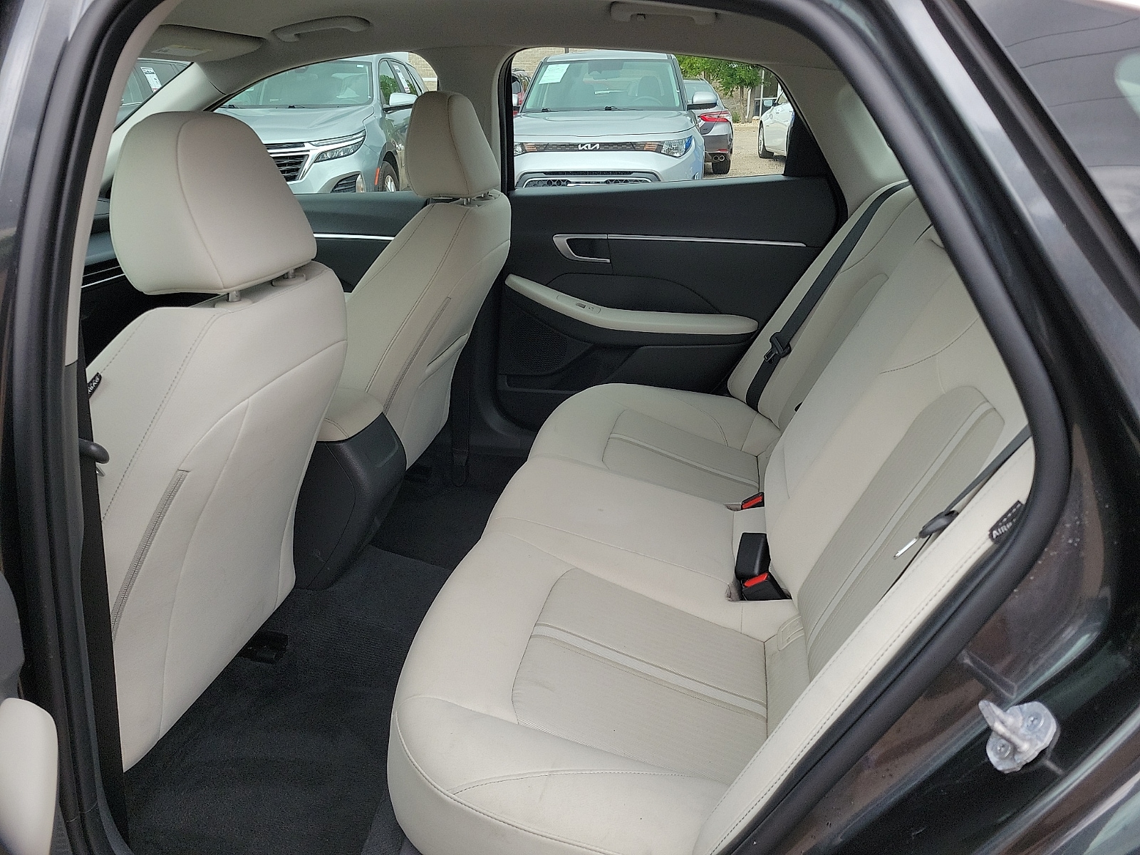 2025 Hyundai Sonata SEL - Photo 9