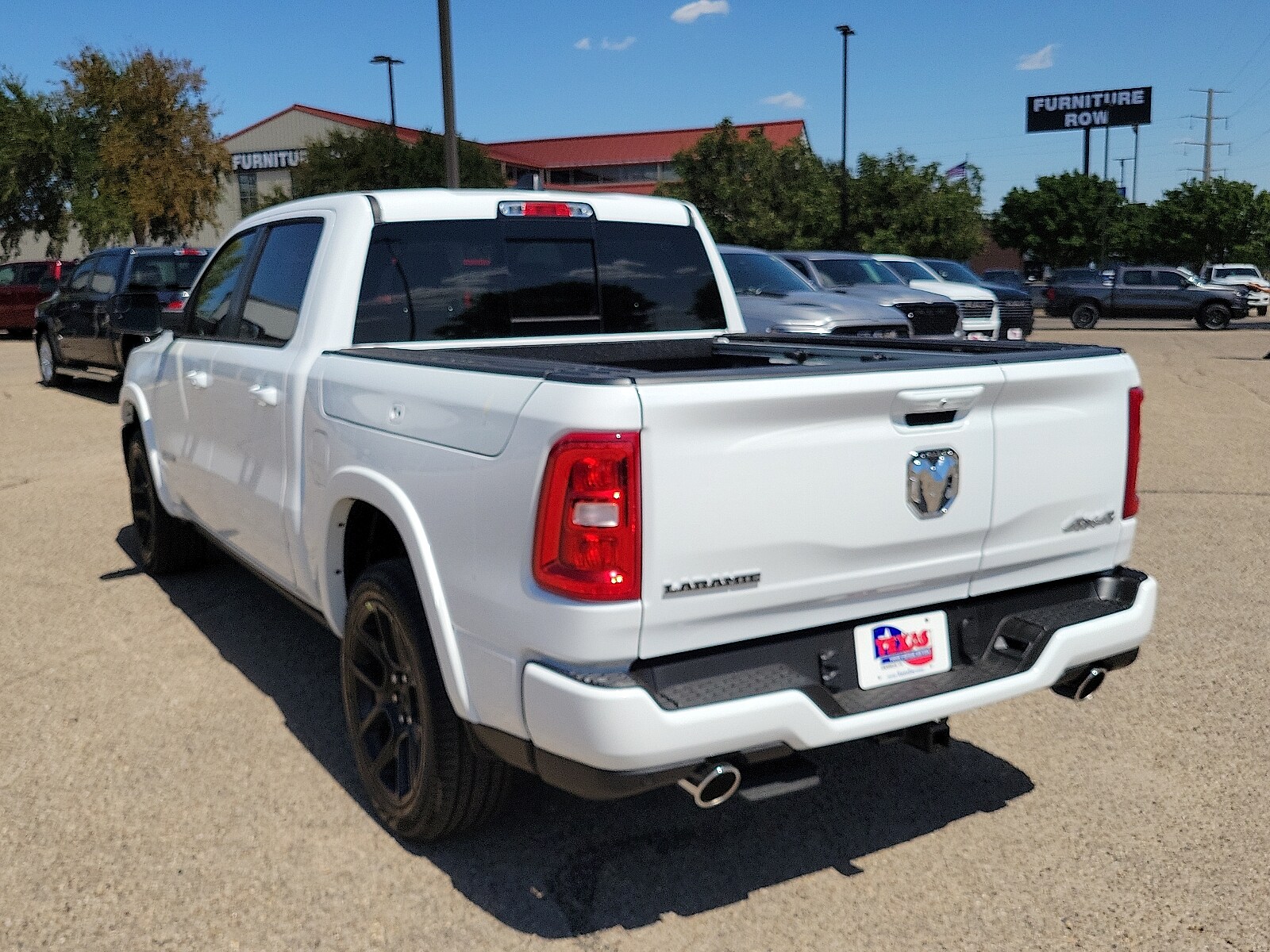 2026 Ram 1500 Laramie photo 2