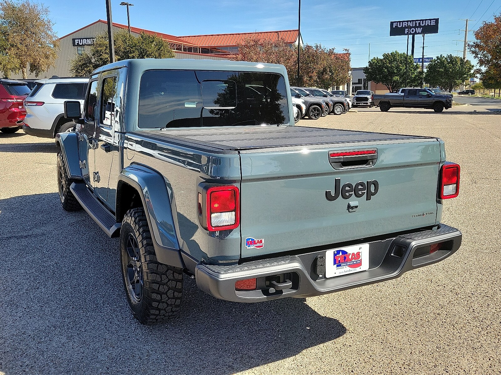 2025 Jeep Gladiator Texas Trail photo 3