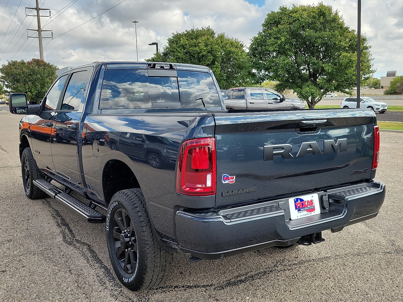 2026 Ram 2500 Laramie photo 2