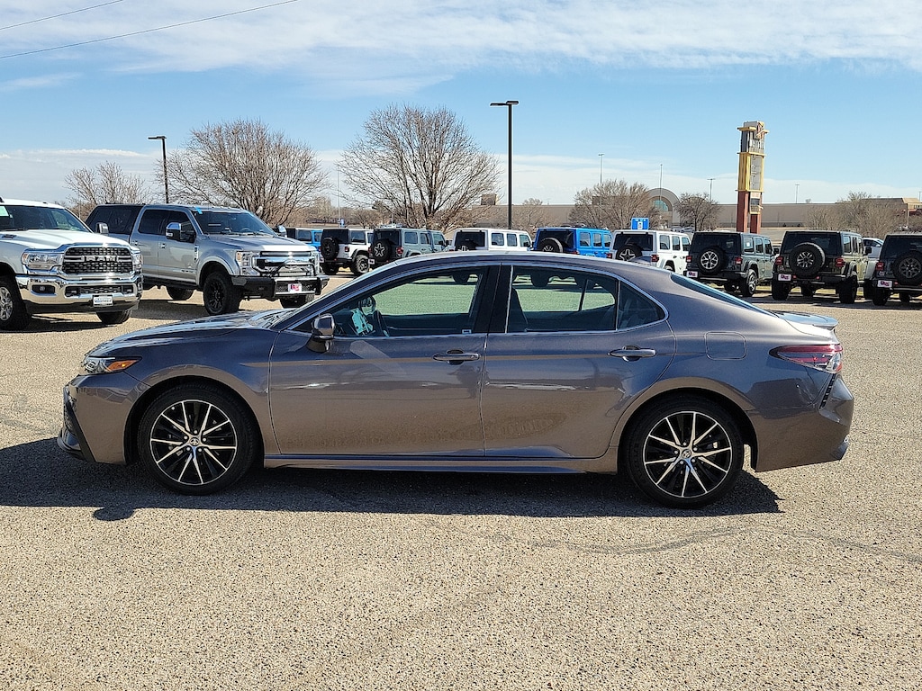 Used 2024 Toyota Camry SE Sedan