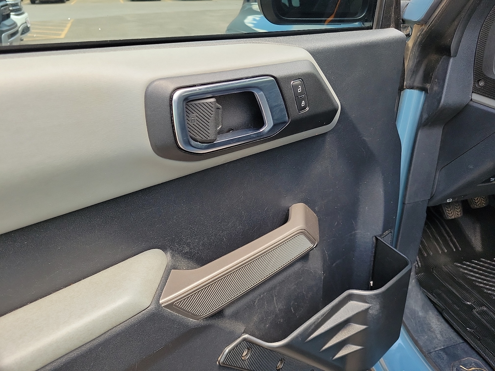 2023 Ford Bronco 4-Door Badlands - Photo 11