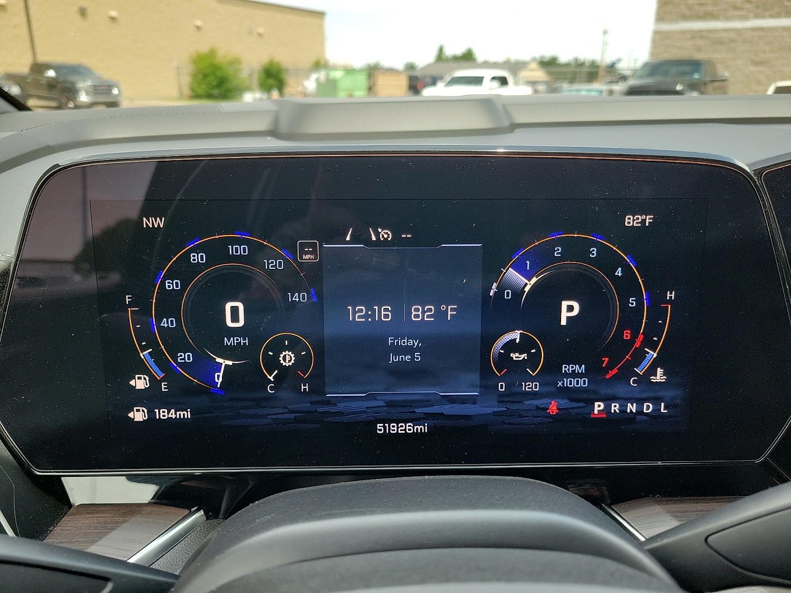 2025 Chevrolet Tahoe LT - Photo 16