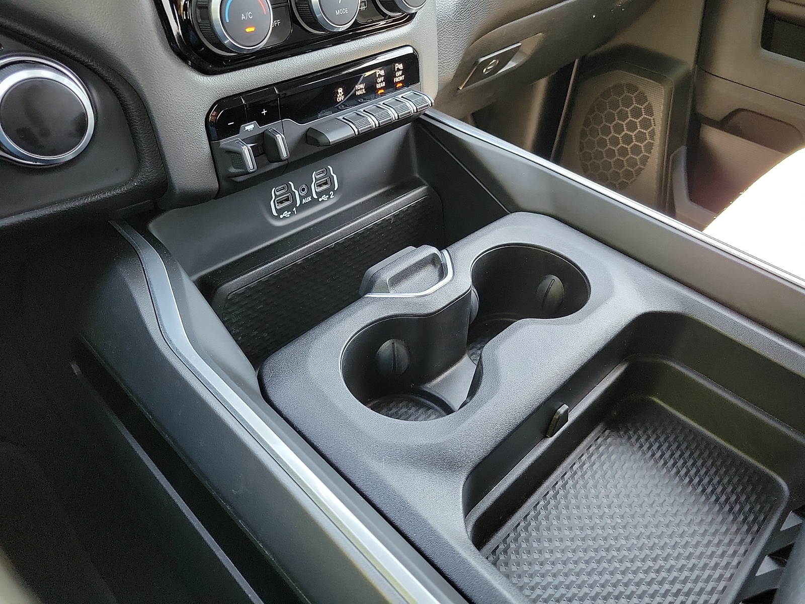 2024 RAM Ram 2500 Pickup Big Horn - Photo 18