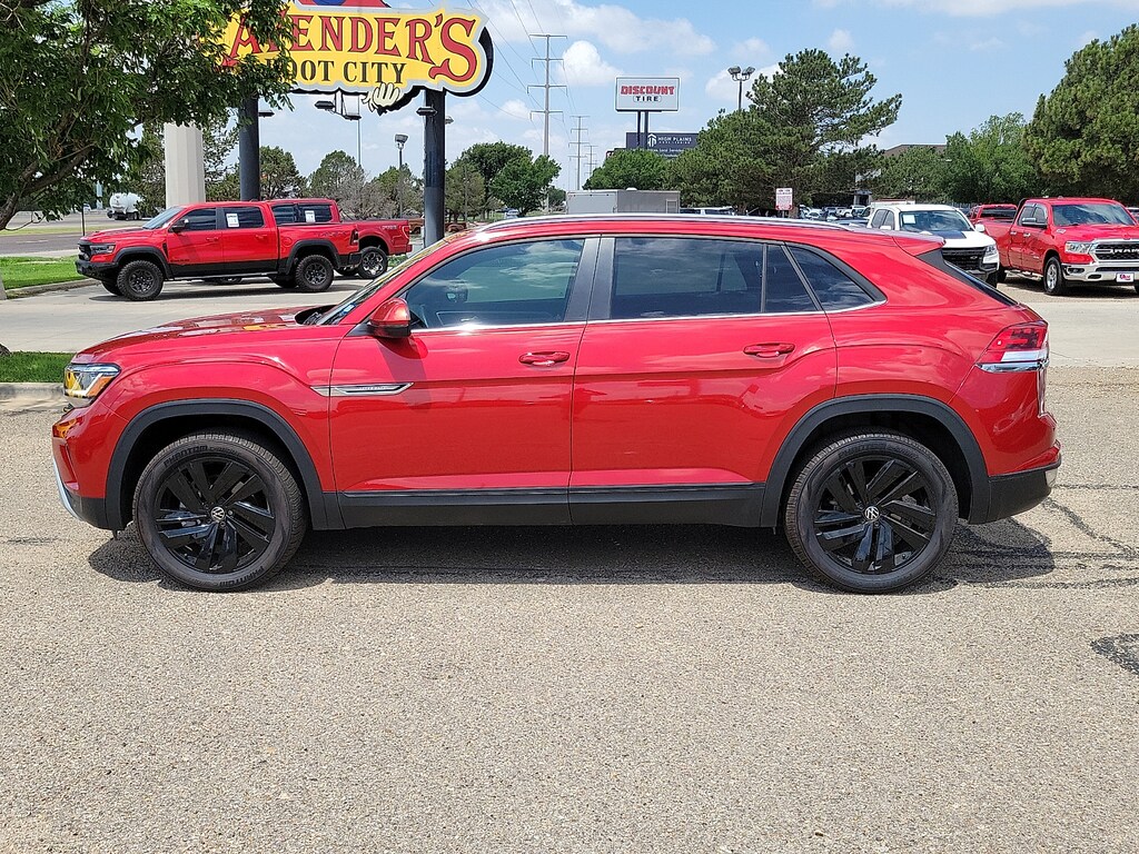 Used 2022 Volkswagen Atlas Cross Sport 2.0T SE w/Technology SUV