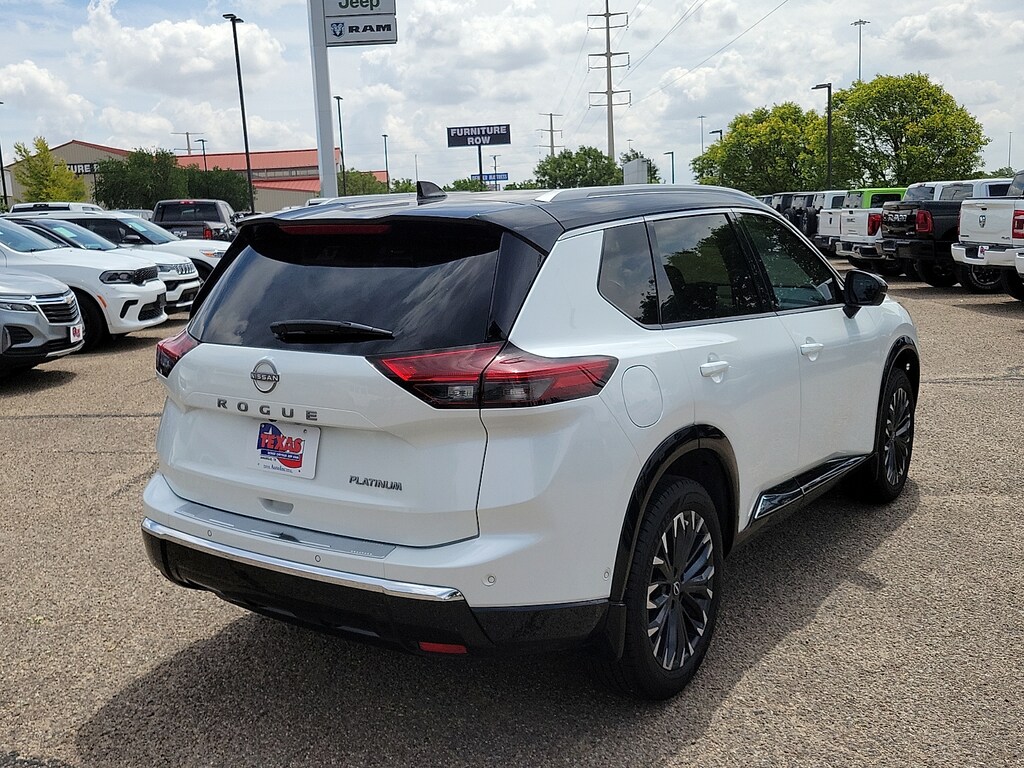 Used 2024 Nissan Rogue Platinum SUV