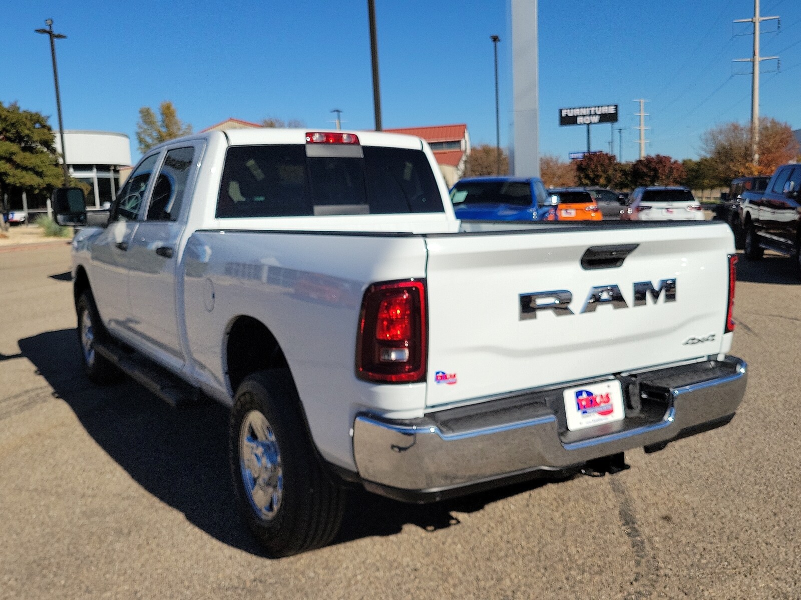 2026 Ram 2500 Tradesman photo 2