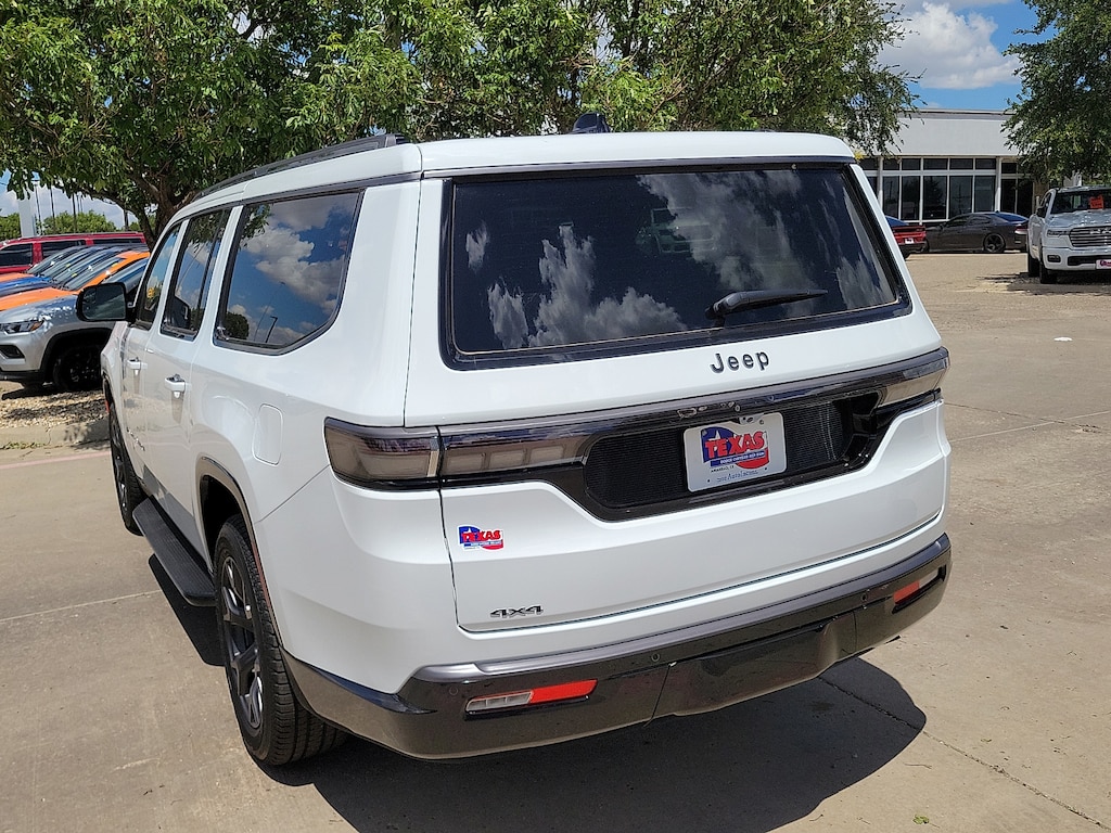 New 2026 Jeep Grand Wagoneer L LIMITED ALTITUDE 4X4 Sport Utility