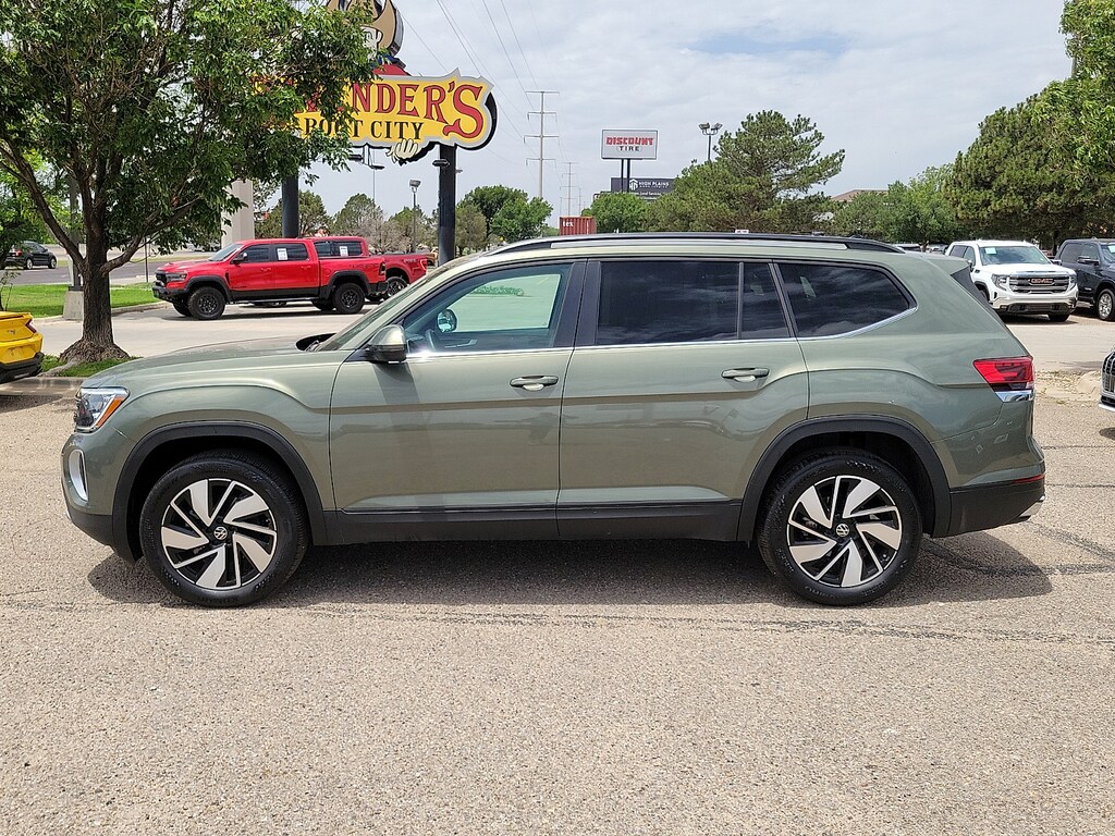 Used 2026 Volkswagen Atlas 2.0T SE w/Technology SUV