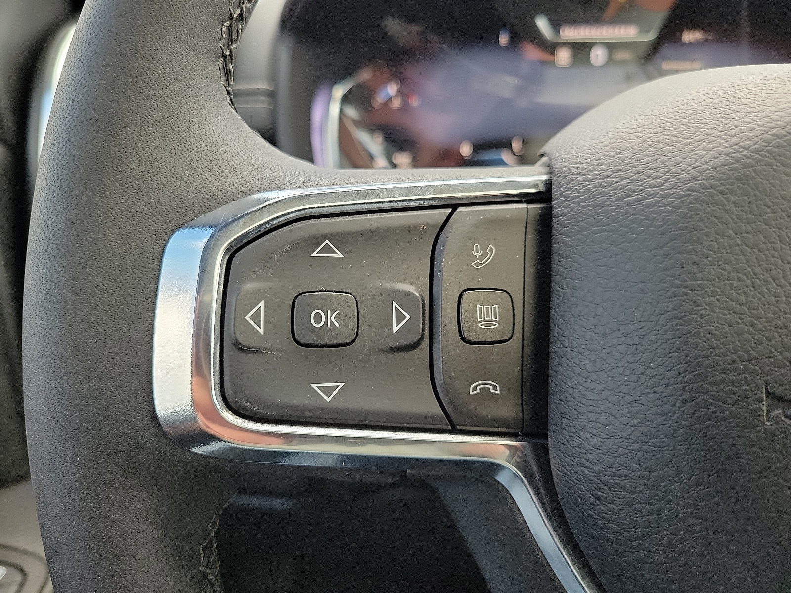 2026 RAM 3500 Laramie - Photo 20