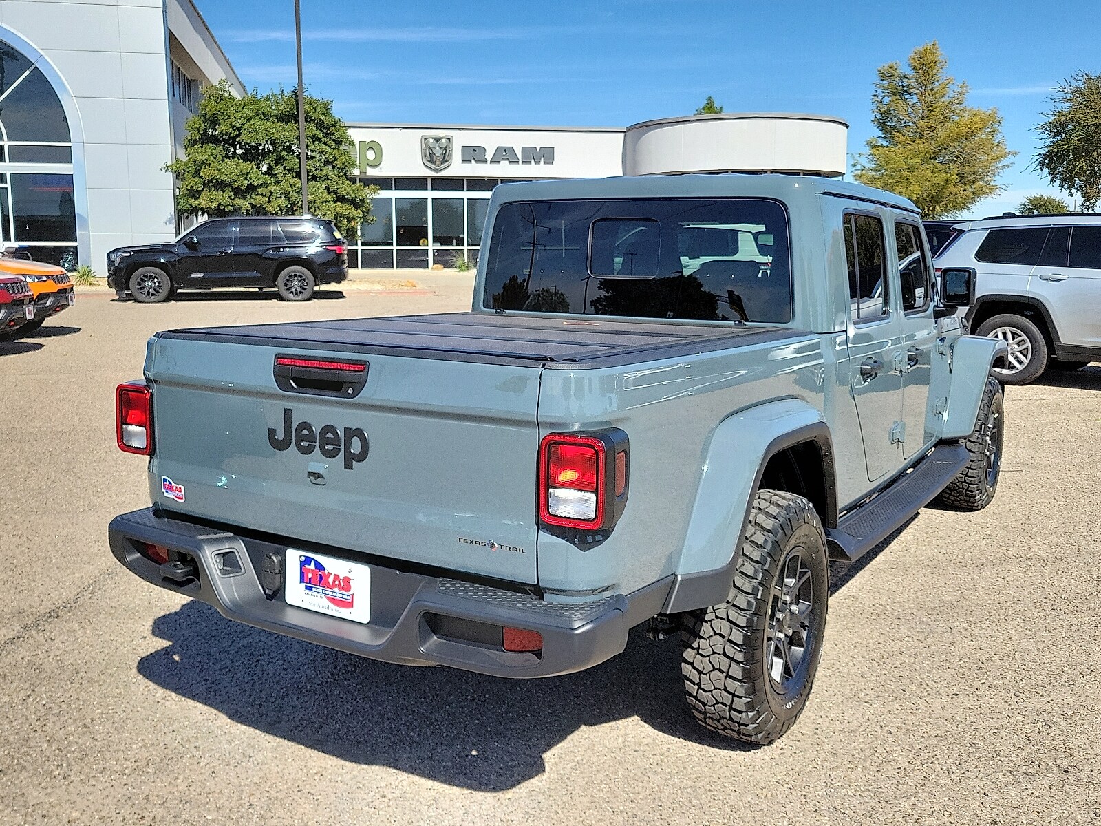 2025 Jeep Gladiator Texas Trail photo 4
