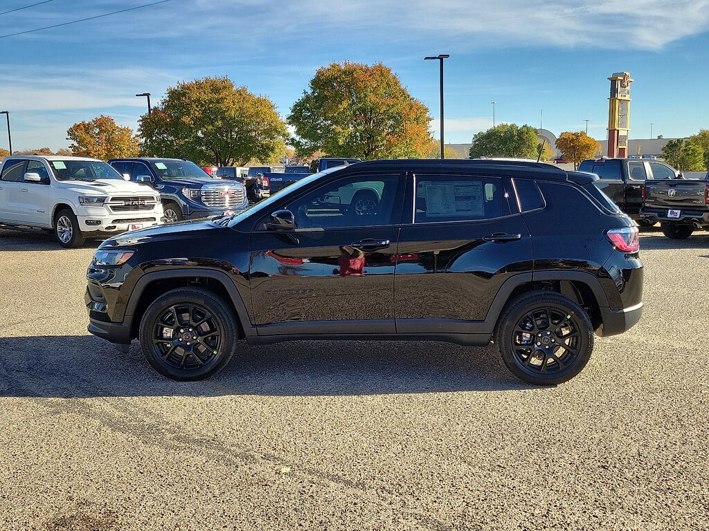 New 2026 Jeep Compass LATITUDE ALTITUDE 4X4 Sport Utility